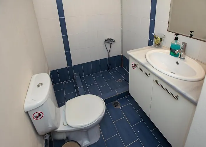 Cozy Apartment- ιδιωτικό Parking * Нафплион