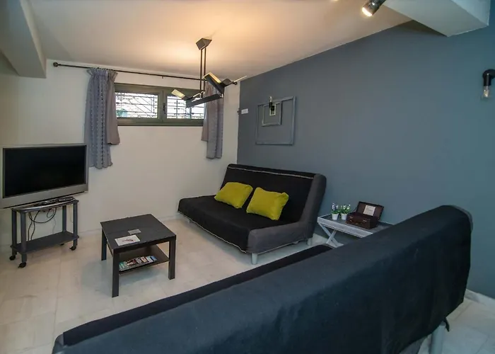 Cozy Apartment- ιδιωτικό Parking