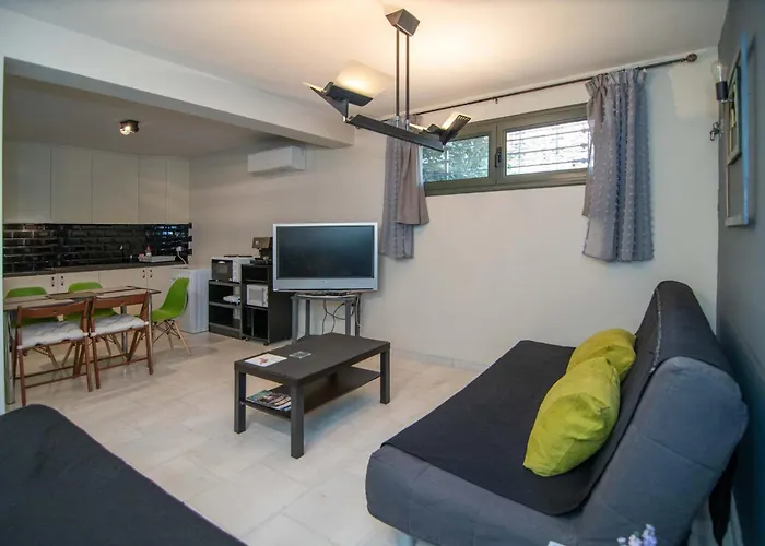 Апартаменты Cozy Apartment- ιδιωτικό Parking Нафплион