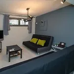 Cozy Apartment- ιδιωτικό Parking