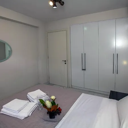 Cozy Apartment- ιδιωτικό Parking נאפפליו