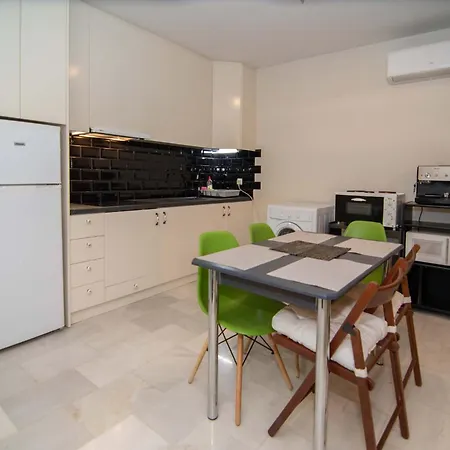 Cozy Apartment- ιδιωτικό Parking נאפפליו