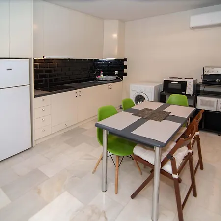 Διαμέρισμα Cozy Apartment- ιδιωτικό Parking *